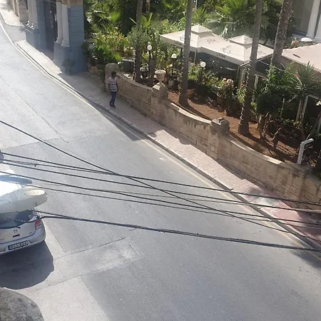 Δωμάτια σε οικογενειακή κατοικία Marjoe ,female Guest Only Σεντ Πόλς Μπέι